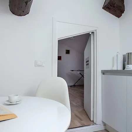 Italianway-Volta Appartement Milaan Buitenkant foto