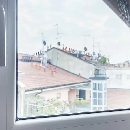 Italianway-Volta Appartement Milaan Buitenkant foto